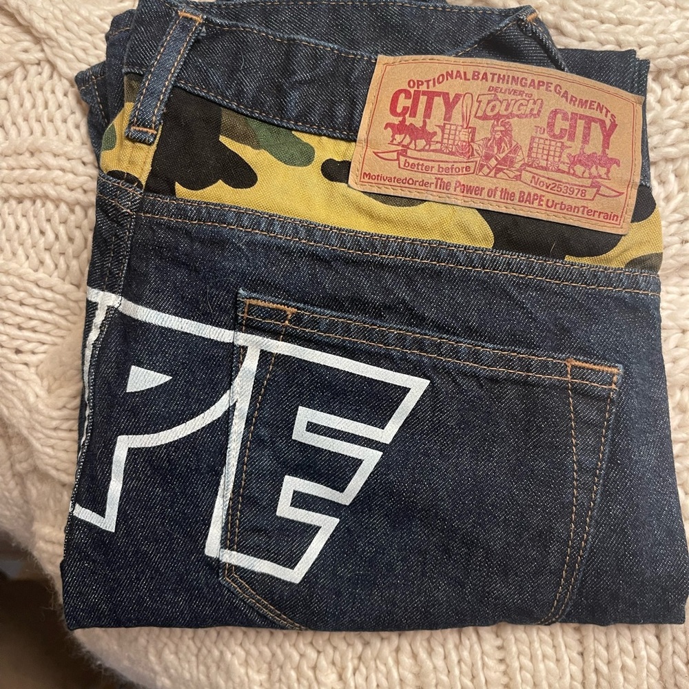 NWOT BAPE Mens Jeans Size S